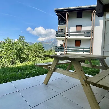 Apartment Renove Avec Terrasse, Proche Ski-bus Et Commerces, - Fr-1-505-178