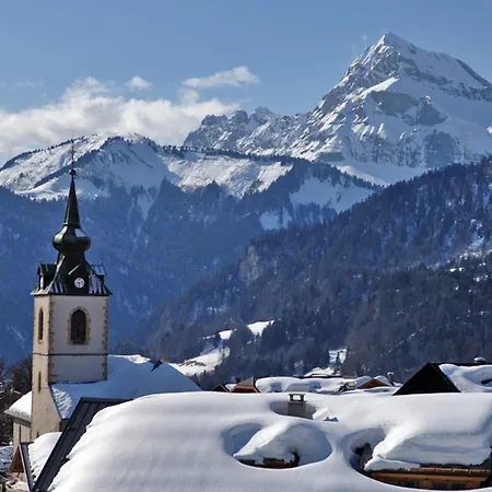 Lejlighed Renove Avec Terrasse, Proche Ski-bus Et Commerces, - Fr-1-505-178
